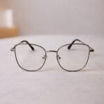 Classic Black Metal Glasses Frame - Roos Eyewear - Image 4