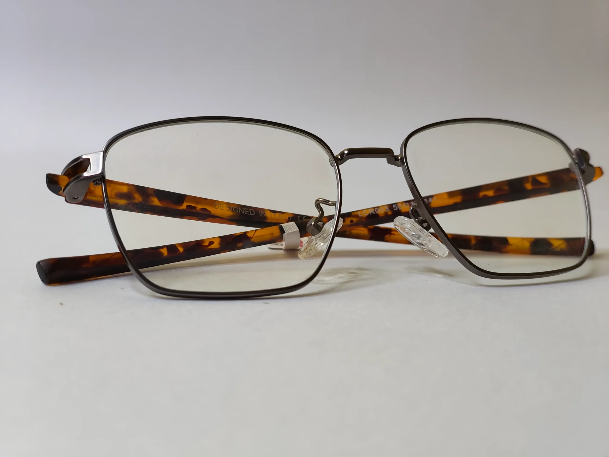 IMG_20251227_141801260 Unisex Brown Metal Optical Frame - Roos Eyewear - Image 1