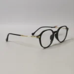 Classic Round Black Eyeglasses – Roos Eyewear - Image 4