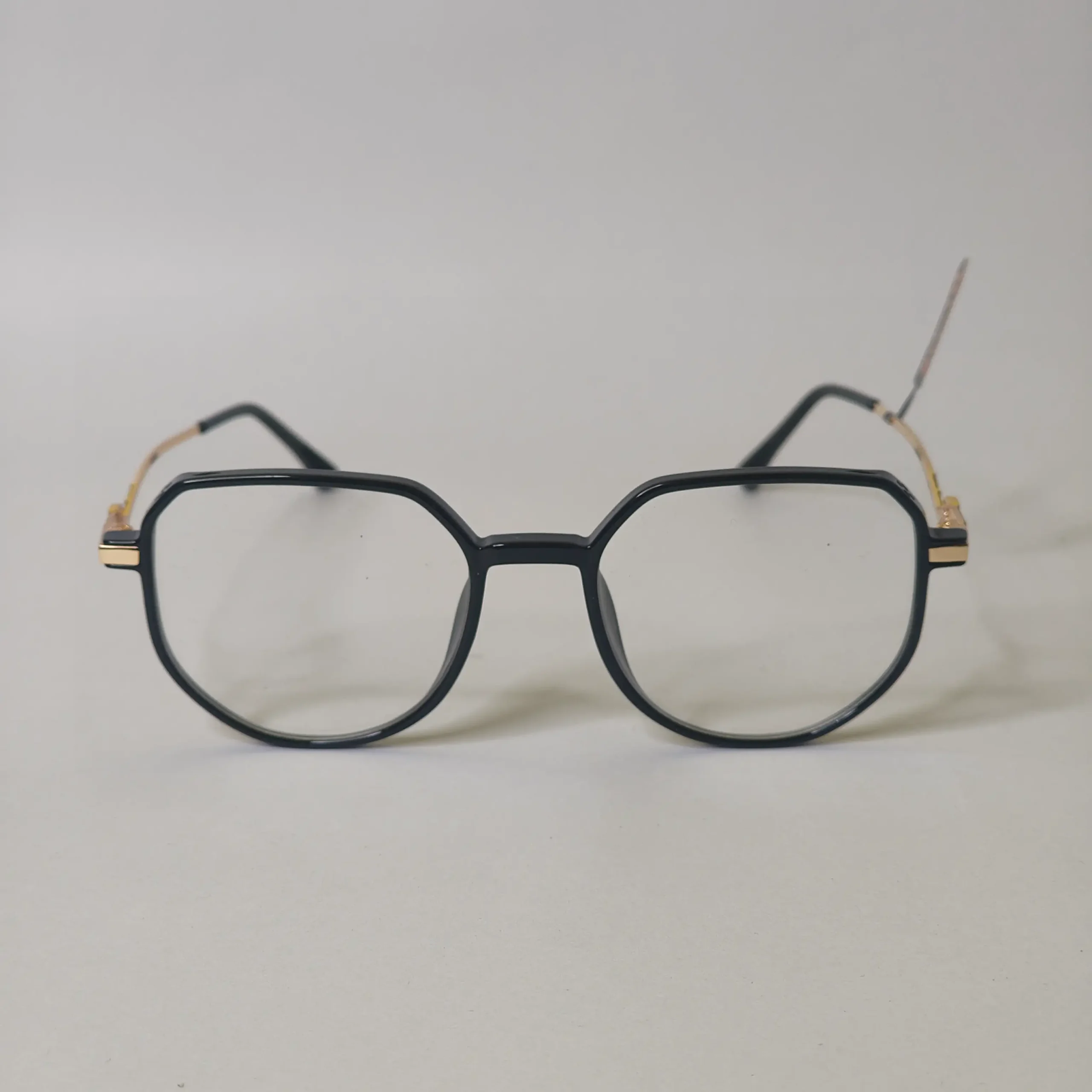 IMG_20251229_170211057 Classic Black Square Eyeglasses – Roos Eyewear - Image 1