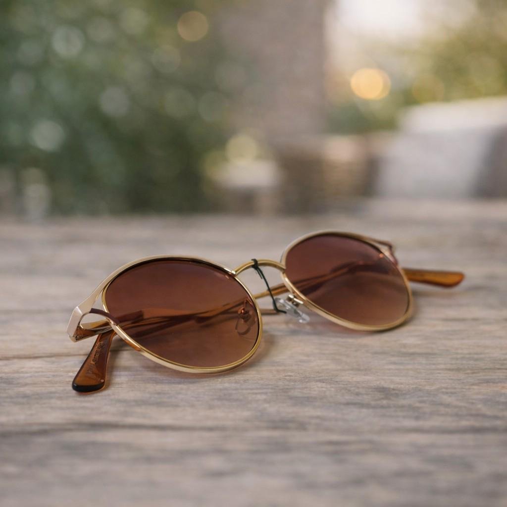 ChatGPTImageFeb12202601_27_31P Gold Round Brown Sunglasses – Roos Eyewear - Image 1